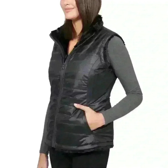 Nicole Miller Full Zip Reversible Faux Fur Vest Jacket. Size XXL. Similars $200 - Picture 4 of 11